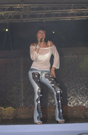 TOSC049676