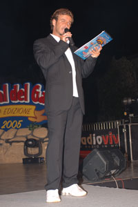 ingrandisci foto